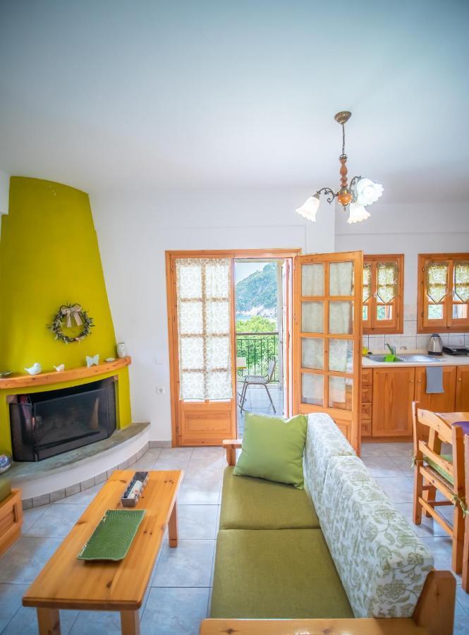 Olive House In Damouchari With A Sea View - Delicious Houses 外观 照片